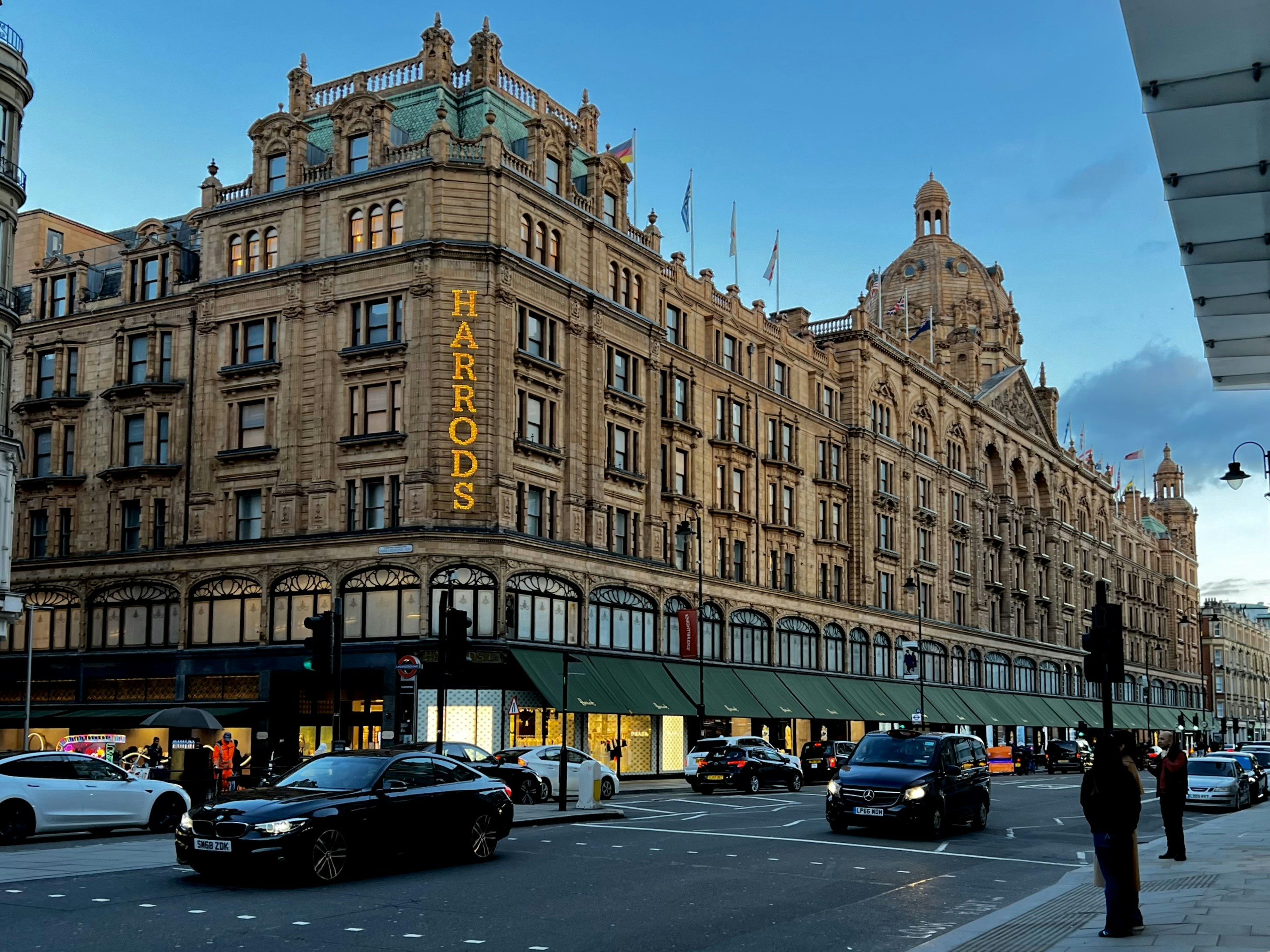 Discover Knightsbridge: A Guide to London’s Most Luxurious Neighbourhood